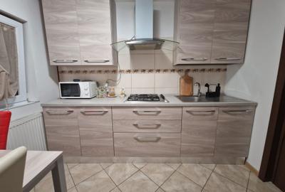 Apartament cu 3 camere decomandat în Aviatorilor - 1