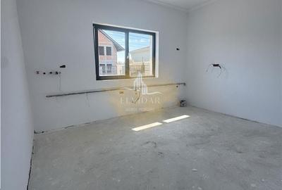 Casă cu 4 camere în Central - 7