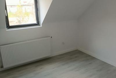 Casă individuală cu 4 camere cu Canalizare în Vârteju - 2