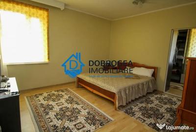 Casă cu 2 camere cu Teren 1500 Mp în Central - 3