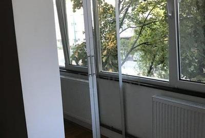 GIROCULUI - BLOC IZOLAT - 3 cam - 2 bai - 2 balcoane - centrala proprie - clima - 11