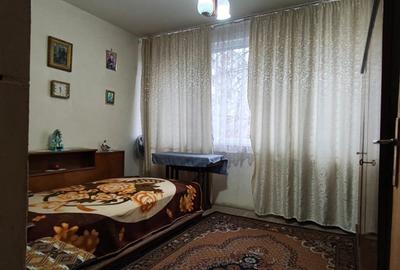 FARA COMISIOANE apartament cu 2 camere la etajul 2  la 3 minute de metrou - 7