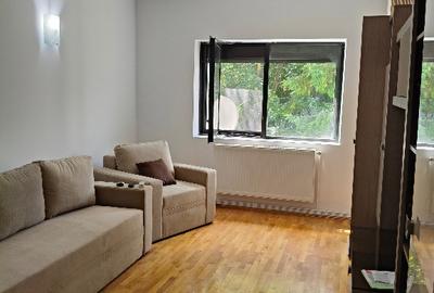 Apartament cu 3 camere decomandat în Clăbucet - 9