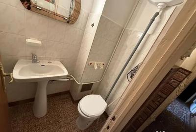 Apartament cu 3 camere decomandat în Gara