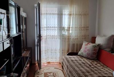 Apartament cu 3 camere decomandat în Central - 9