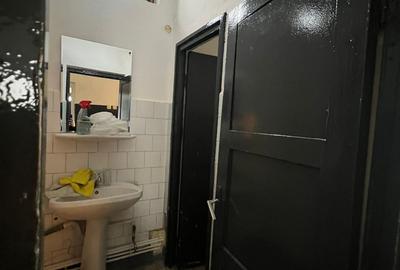 Spațiu comercial, de 106 mp, în Casa de Cultură - 8