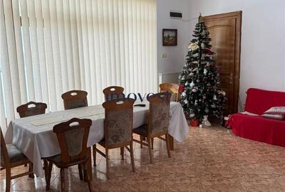 Casă cu 6 camere cu Teren 52000 Mp în Supur - 7