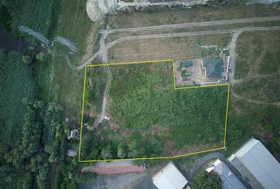 Teren intravilan construibil cu deschidere la lac - 4