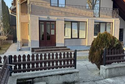 Casă cu 4 camere în Vicovu de Jos - 1