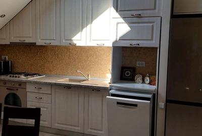 Apartament cu 3 camere semidecomandat, mobilat în Dămăroaia - 14