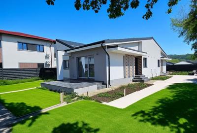 Casă individuală cu 3 camere cu Canalizare în Tunari - 1