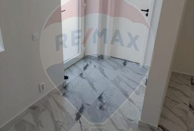 Spațiu comercial, de 53.799999237061 mp, în Unirii - 11