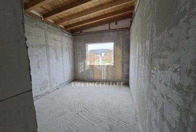 Casă individuală cu 4 camere cu Canalizare în Sânpetru - 16