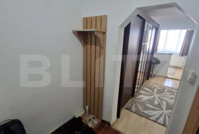 Garsonieră în Vest