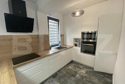 Apartament cu 3 camere, in suprafata de 110 mp, decomandat z - 16