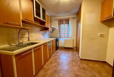 PProprietar, ofer spre închiriere apartament trei camere Zona Soarelui PProprietar, ofer spre închiriere apartament trei camere Zona Soarelui - 13