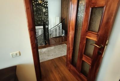 Apartament cu 3 camere decomandat, mobilat în Central - 18