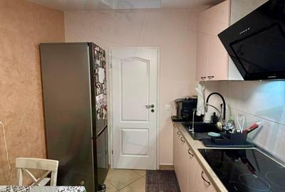 Apartament cu 2 camere decomandat, mobilat în Apărătorii Patriei - 10