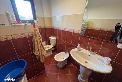 Casă cu 4 camere cu Teren 2000 Mp în Tomești - 14