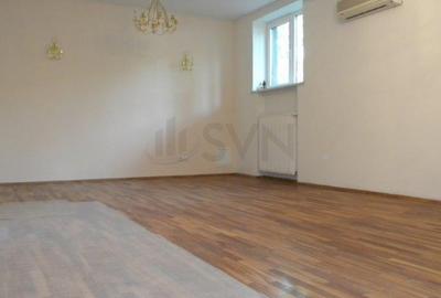 REA0113931 Apartament cu 4 camere Televiziune - 1