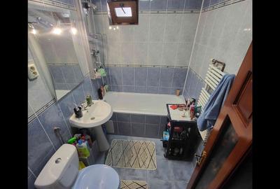 Apartament cu 3 camere decomandat în Central - 9