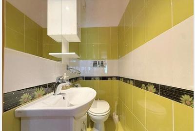 Apartament cu 4 camere decomandat în Medicină - 4