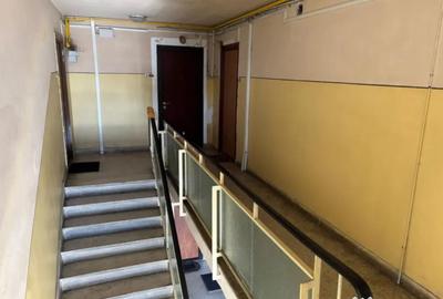 Apartament cu 3 camere semidecomandat în Drumul Taberei - 1