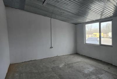 Spațiu comercial, de 220 mp, în Central