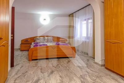 Casa 5 camere renovata 2025, curte+parcare - 10