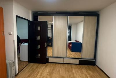 Garsonieră decomandată, mobilată în Vitan Mall - 1