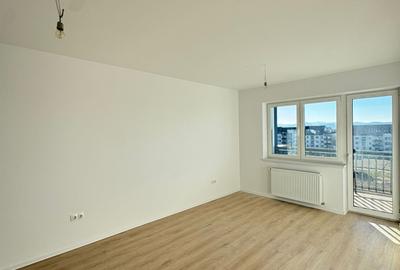Apartament cu 2 camere decomandat în Tractorul - 2