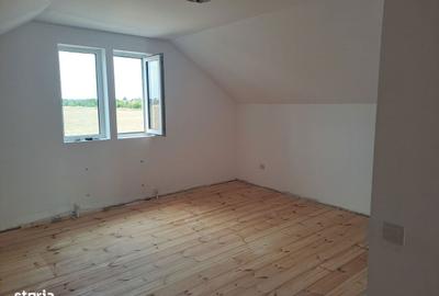 Casă cu 3 camere cu Teren 250 Mp în Snagov - 12