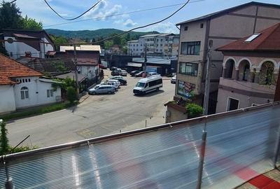 Apartament cu 3 camere în Central - 12