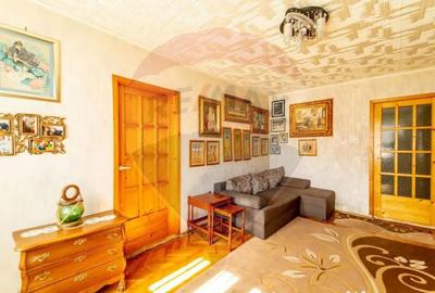 Apartament cu 3 camere decomandat, mobilat în Grădiște - 1