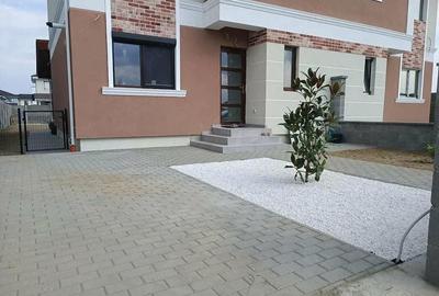 Casă cu Teren 330 Mp în Moșnița Veche - 1