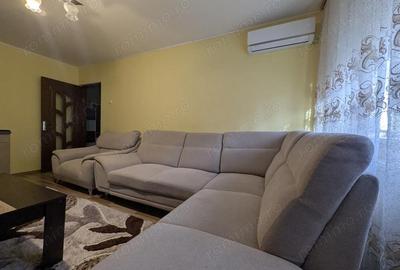 Apartament cu 2 camere decomandat în Girocului