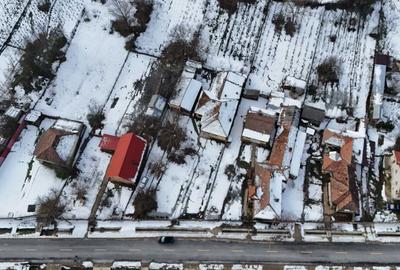 Casă cu 4 camere în Central - 1