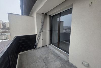 Duplex cu 4 camere cu Canalizare în Est - 19