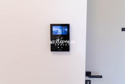Apartament cu 3 camere decomandat în Tractorul - 7