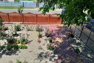 Casă cu 7 camere cu Teren 500 Mp în Movilița - 56