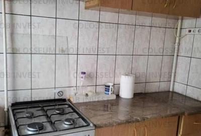 Apartament cu 3 camere semidecomandat în Gării - 1