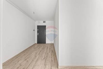 Apartament cu 2 camere decomandat în UTA - 7