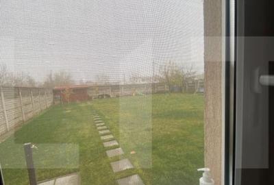 Casă cu 5 camere cu Teren 719 Mp în Moșnița Nouă