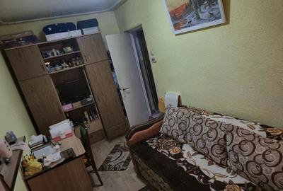 Garsonieră decomandată în Central - 7