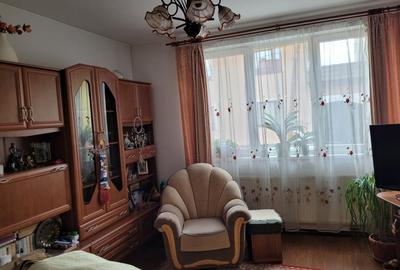 Duplex cu 4 camere în Libertății