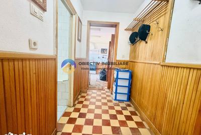 Apartament cu 4 camere semidecomandat, mobilat în Central - 19