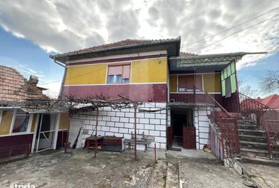 Casă cu 4 camere cu Teren 2100 Mp în Rediu - 3