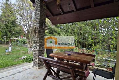 Casă cu 7 camere cu Teren 1800 Mp în Est - 7