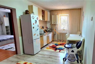 Apartament cu 2 camere decomandat în Iosia