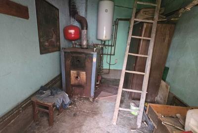 Casă cu 4 camere în Central - 8